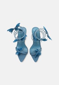 Simmi London CHENDA - Magas sarkú szandálok - blue denim