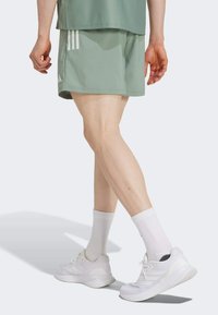 adidas Performance Pantalón corto de deporte - silver green