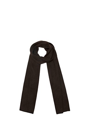 Brun stickad scarf med en mjuk textur, rektangulär form och en slät yta. Inga mönster eller detaljer i hårdvara finns.