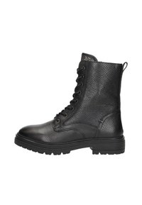 Zwarte leren enkelboots met een gestructureerde afwerking, vetersluiting, rubberen zool en een lus aan de achterkant voor gemakkelijk aan- en uittrekken.