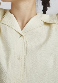 ICHI Button-down blouse - light yellow