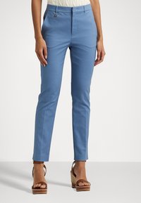 Lauren Ralph Lauren DOUBLE FACED STRETCH COTTON TROUSER - Housut - pale azure