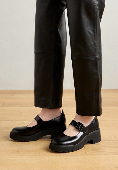 MILAH - Escarpins à plateforme - black