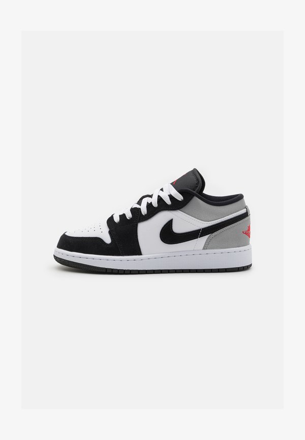 AIR JORDAN 1 SE UNISEX - Trainers