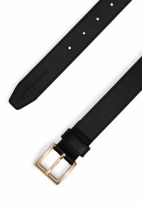 Schwarzer Leder Gürtel mit goldfarbenem Metallverschluss, der ein elegantes Design aufweist, fünf ovale Löcher und eine Naht entlang der Kanten.