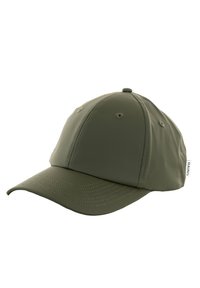 Oliven grønn baseballcaps laget av vanntett materiale, med en sydd skygge og ventilasjonsøyer. Logomerke på siden.