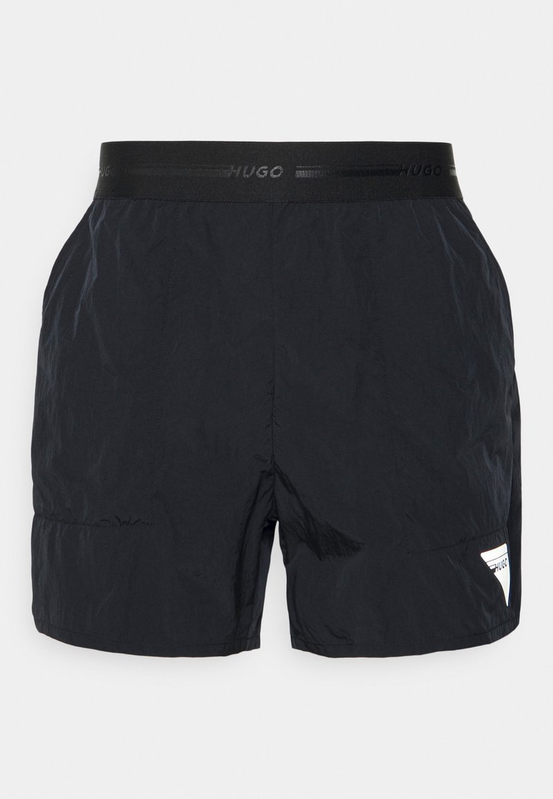 Short de bain noir pour homme avec taille élastique, marqué "Hugo", avec un petit détail de logo sur le bas.