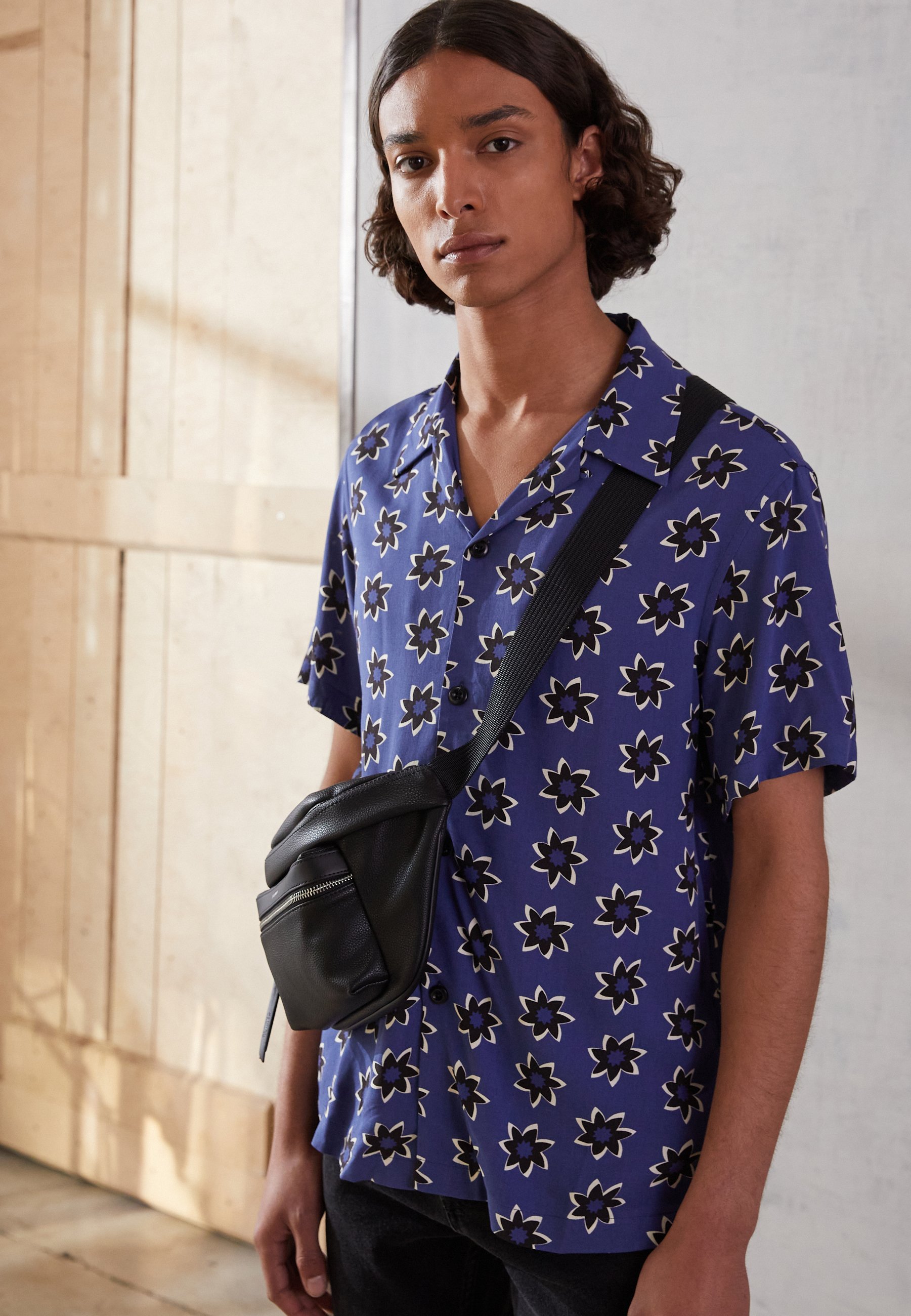 sandro COLD FLOWER - Shirt - marine 