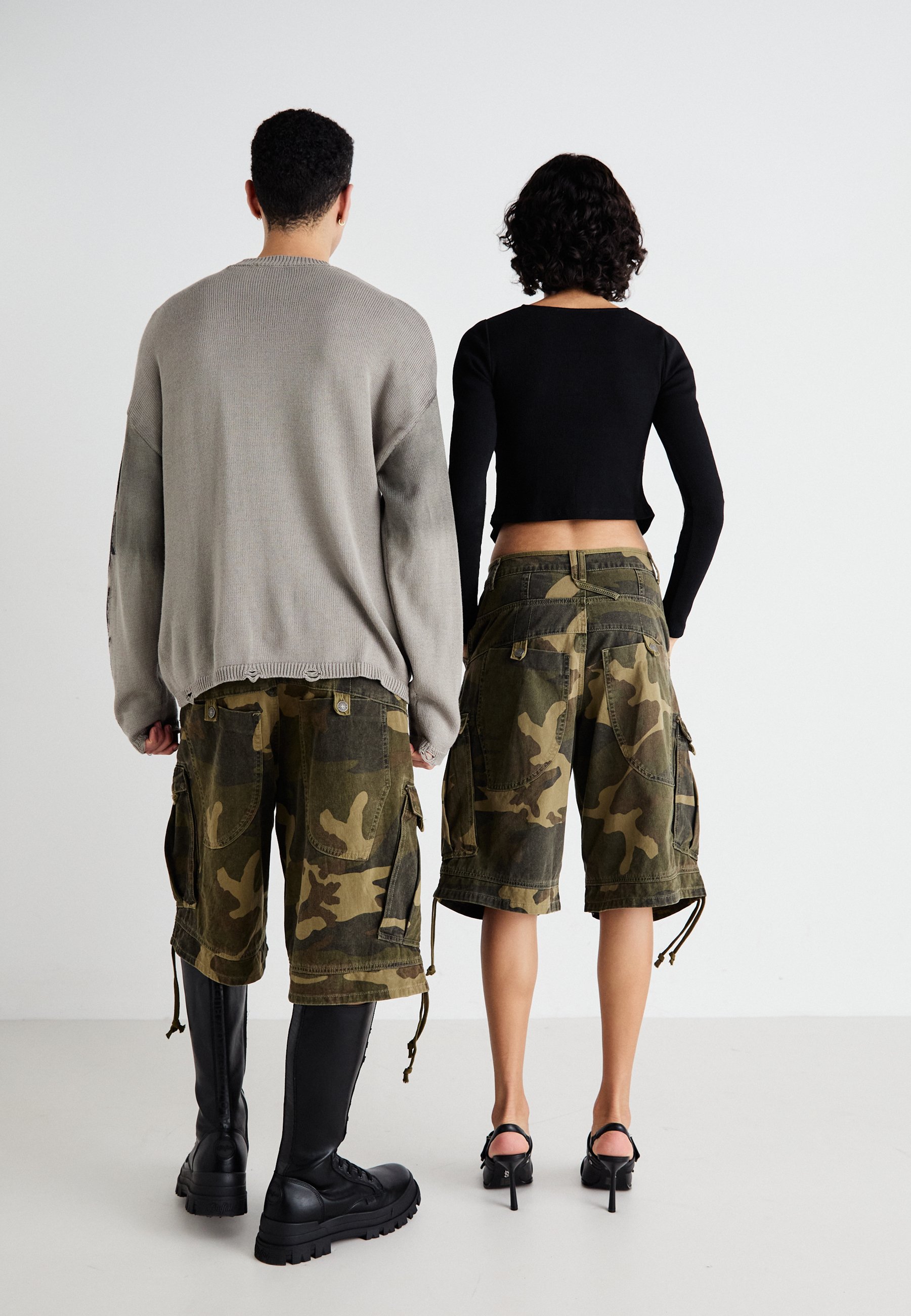 ◆関送込◆JADED LONDON◆Charcoal Leopard Cadet Baggy Shorts Shop Charcoal Leopard Cadet Baggy Shorts | Jaded London