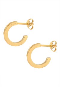 Goldfarbene Creolen mit einem strukturierten Muster, halbkreisförmigem Design und einem Steckverschluss. Hergestellt aus langlebigem Metall, leichtes Design.