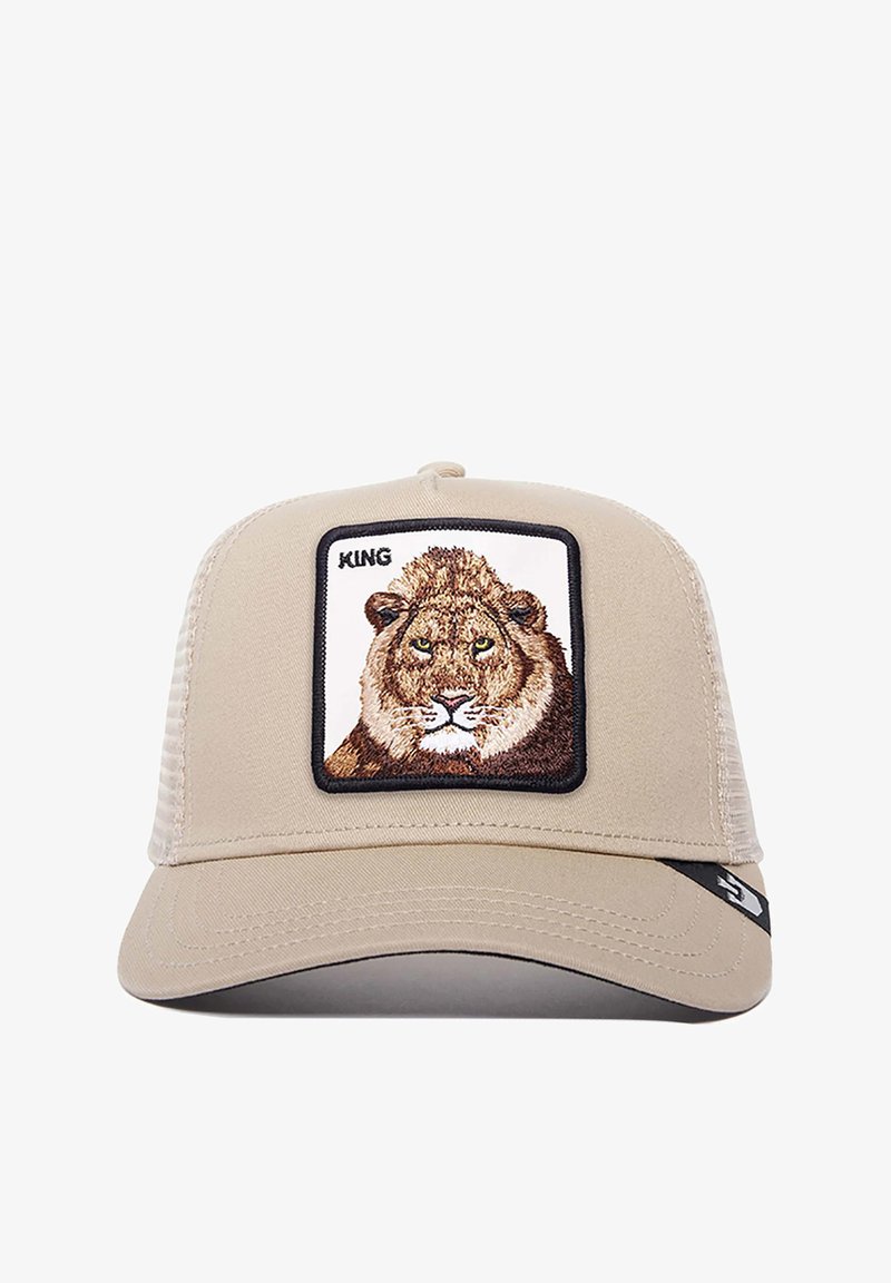 Gorra beige con una parte frontal estructurada que presenta un gráfico de un león bordado enmarcado por un borde negro. Parte trasera de malla para transpirabilidad.