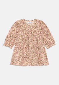 Blomsterkjole laget av lett stoff, med puffermer, rund halsutskjæring, og et rosa- og grønnfarget blomstermønster på en kremfarget bakgrunn.