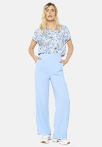 LolaLiza FLOWING PRINTED - Camicia - blue pastel