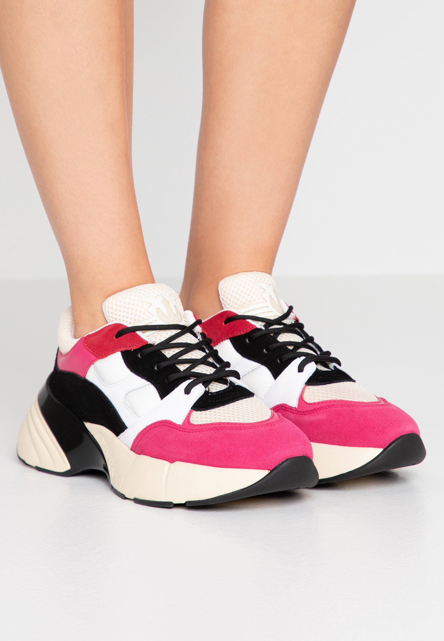 Pinko Joggesko rubinoflerfarget Zalando.no Pinko RUBINO Joggesko rosagrigio Zalando.no