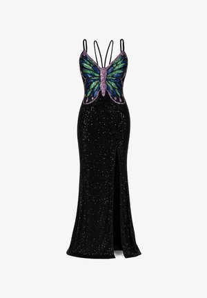 Czarna sukienka z cekinami, długa, ozdobiona motylami w odcieniach zieleni i fioletu, z cienkimi regulowanymi ramiączkami i wysokim rozcięciem do uda.