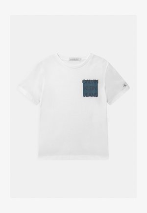 CHEST LOGO BOX - Camiseta estampada - white