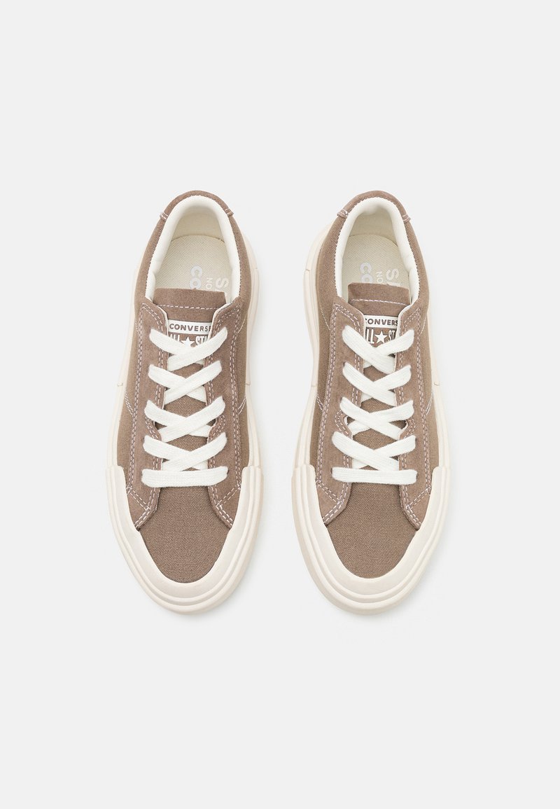 Low Top Cosmetics Converse Low Braun Converse CHUCK TAYLOR ALL