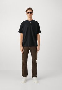 Diesel T-BOXT-D UNISEX - T-shirt basic - 9xx