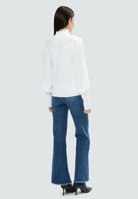 INFLUENCER CABLE COLLAR - Strickpullover - off white