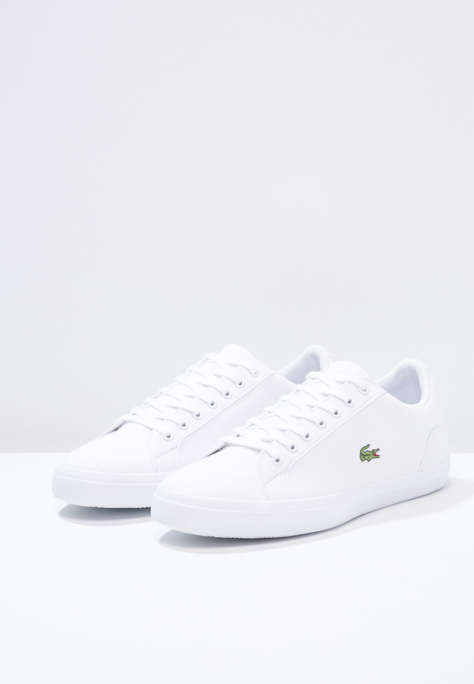 lacoste lerond bl 2 cam