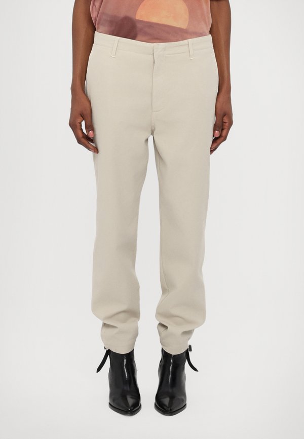 PANTS JANIS - Chinos - milk