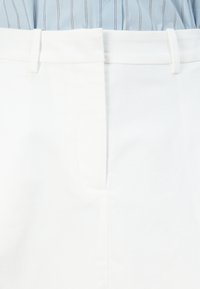 Tommy Hilfiger COTTON MIDI - Jupe trapèze - white