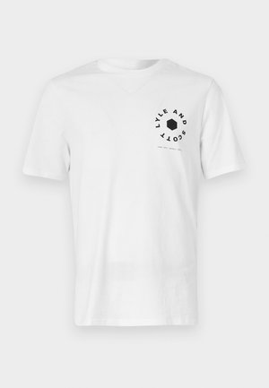 Lyle & Scott FOOTBALL WHEEL GRAPHIC - Print T-shirt - white