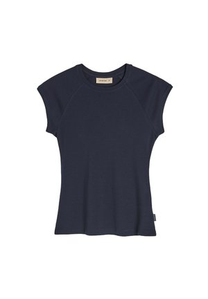 - T-shirt basic
