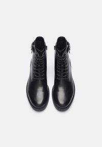 Zign LEATHER - Gležnjarji z vezalkami - black