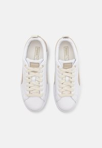 Puma MAYZE LUXE - Αθλητικά παπούτσια - white/desert dust