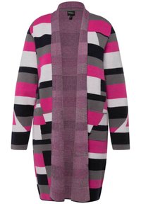 Lång cardigan med öppen framsida i rosa, grått, svart och vitt. Har en strukturerad design med geometriska mönster och två framfickor.