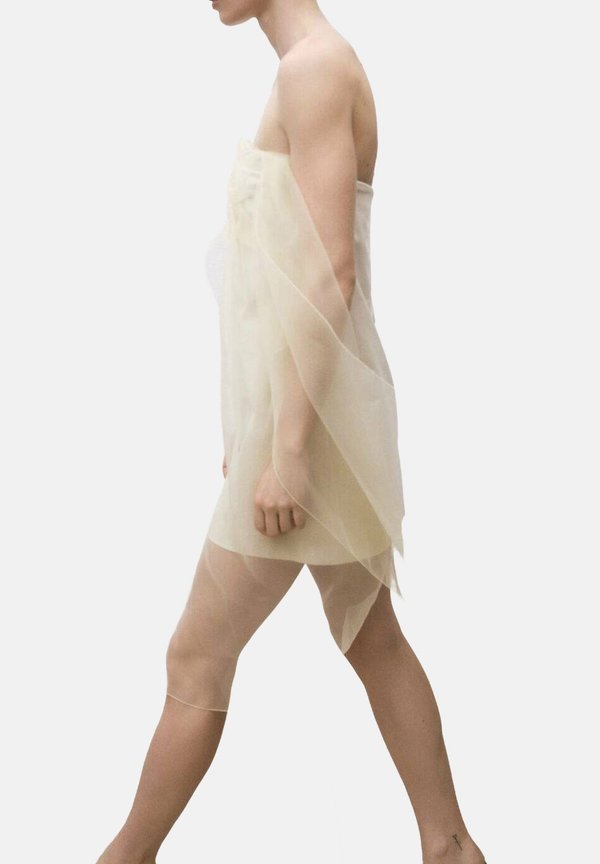 QUARTZ - Ballkleid - rå