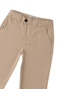 Pantaloni beige realizzati in un leggero cotone misto, con chiusura a bottone, tasche frontali e dettagli di cucitura lungo le cuciture.