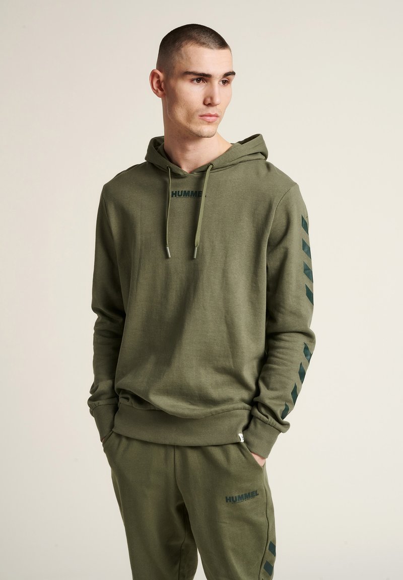 Hummel LEGACY - Felpa con cappuccio - olive