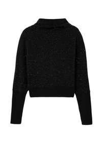 Schwarzer, kurzer Pullover mit hohem Kragen, der eine strukturierte, glitzernde Oberfläche und lange Ärmel mit gerippten Bündchen hat.