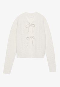 Kremfarget cropped cardigan med kabelstrikket tekstur, med en omsluttende knyting og lange ermer. Mykt, strikket materiale.