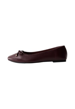 Ballet pumps - burgundy