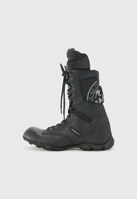 FORCE UNISEX - Čižmy na šnurovanie - black