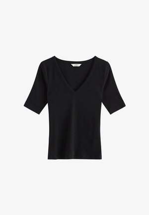 Top nero a maniche corte con scollatura a V profonda, realizzato in tessuto liscio e leggero. Design semplice senza abbellimenti o motivi.