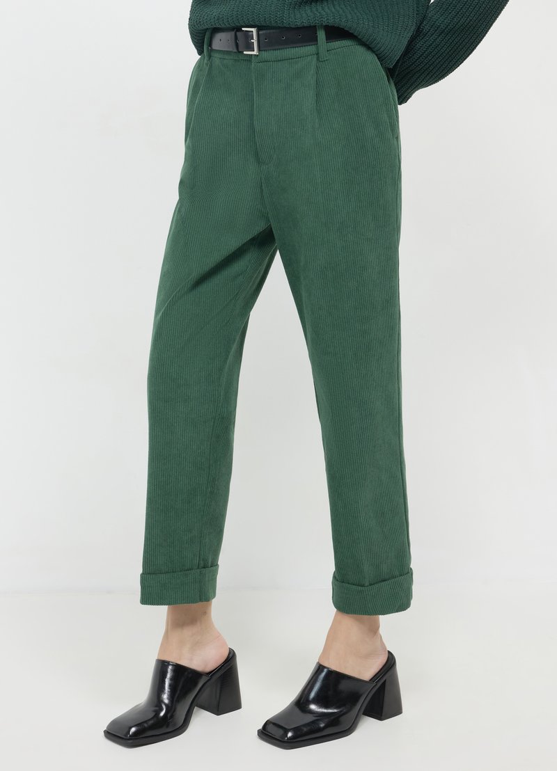 Calliope CON RISVOLTO EFFETTO - Pantaloni - verde