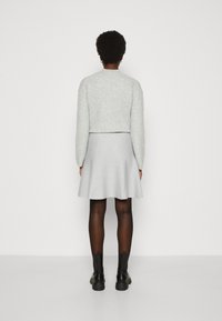 TOM TAILOR DENIM Falda plisada - basic light grey melange