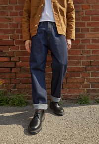 Carhartt WIP PONTIAC PANT MAITLAND - Tiesaus kirpimo džinsai - blue one wash