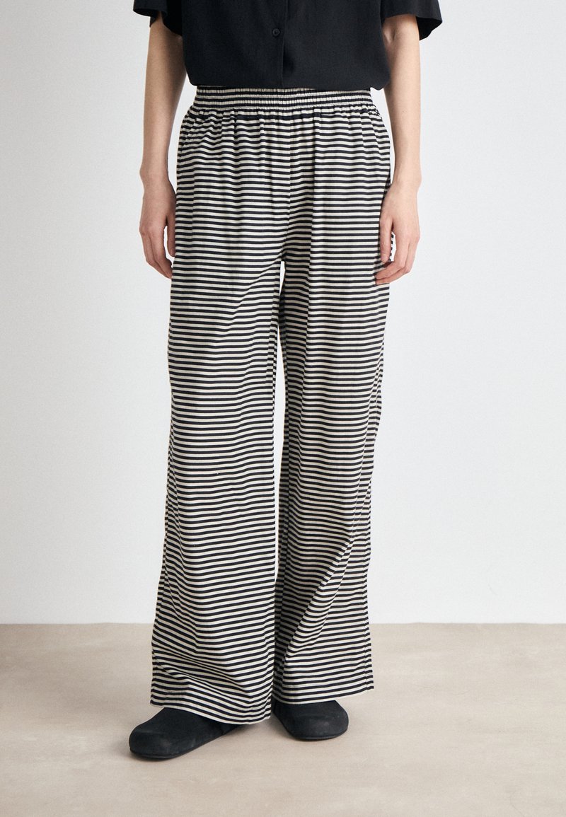 Mads Nørgaard COLIN SONIE PANTS - Housut - black