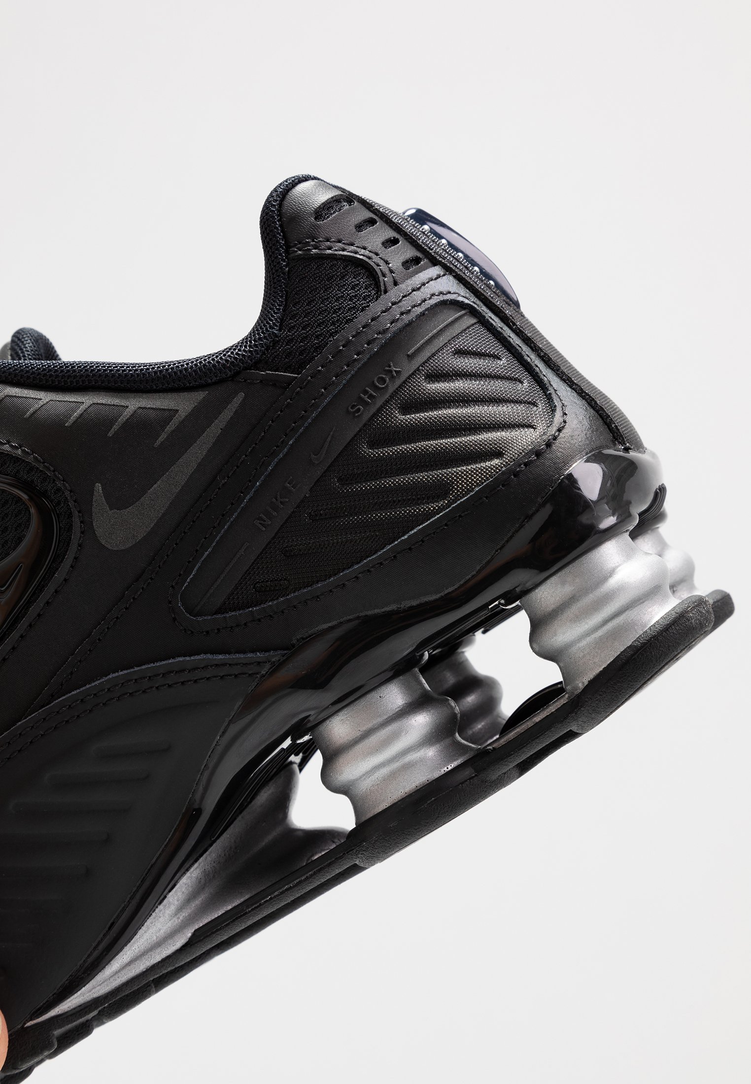 shox enigma 9000