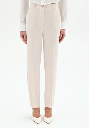 BIANCHI IN FLUIDO MANO  - Pantalon classique - white cream