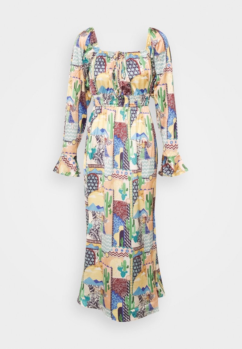 Robe longue à motif floral en tissu léger, avec manches longues, encolure carrée, taille élastique et bords de manches à volant.