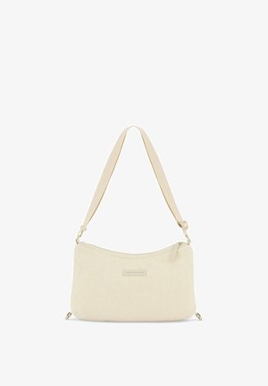 Beige Tasche aus Stoff mit Fischgrätenmuster, geschwungenem Design, verstellbarem Tragegurt und Reißverschluss, versehen mit einem Markenlabel auf der Vorderseite.