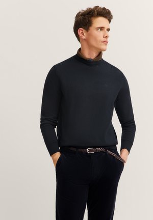 RUNDHALS - Jumper - marine