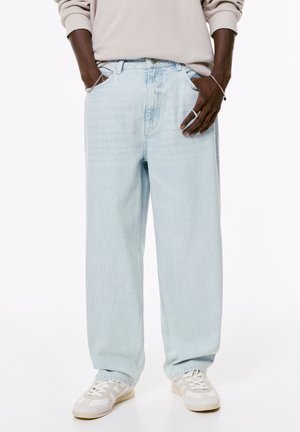 PULL&BEAR BAGGY - Baggy jeans - light blue