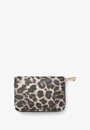Portfel w panterkę wykonany z teksturowanej sztucznej skóry; posiada zamek błyskawiczny z złotymi akcentami; prostokątny kształt, czarna i beżowa kolorystyka.